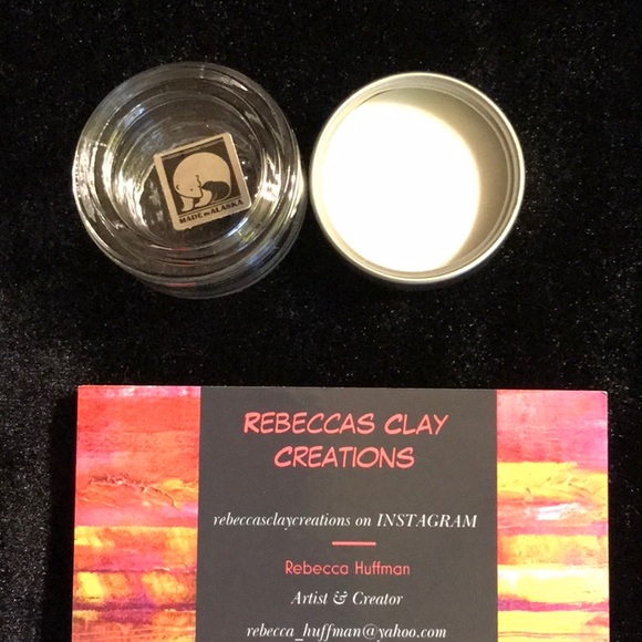 Lipgloss Jar w/ polymer clay accent on the lid - Picture 4 of 4